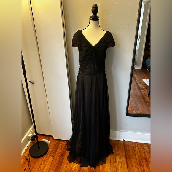 Rare Find: Todasji Shoji Full Length Evening Gown - Picture 1 of 14